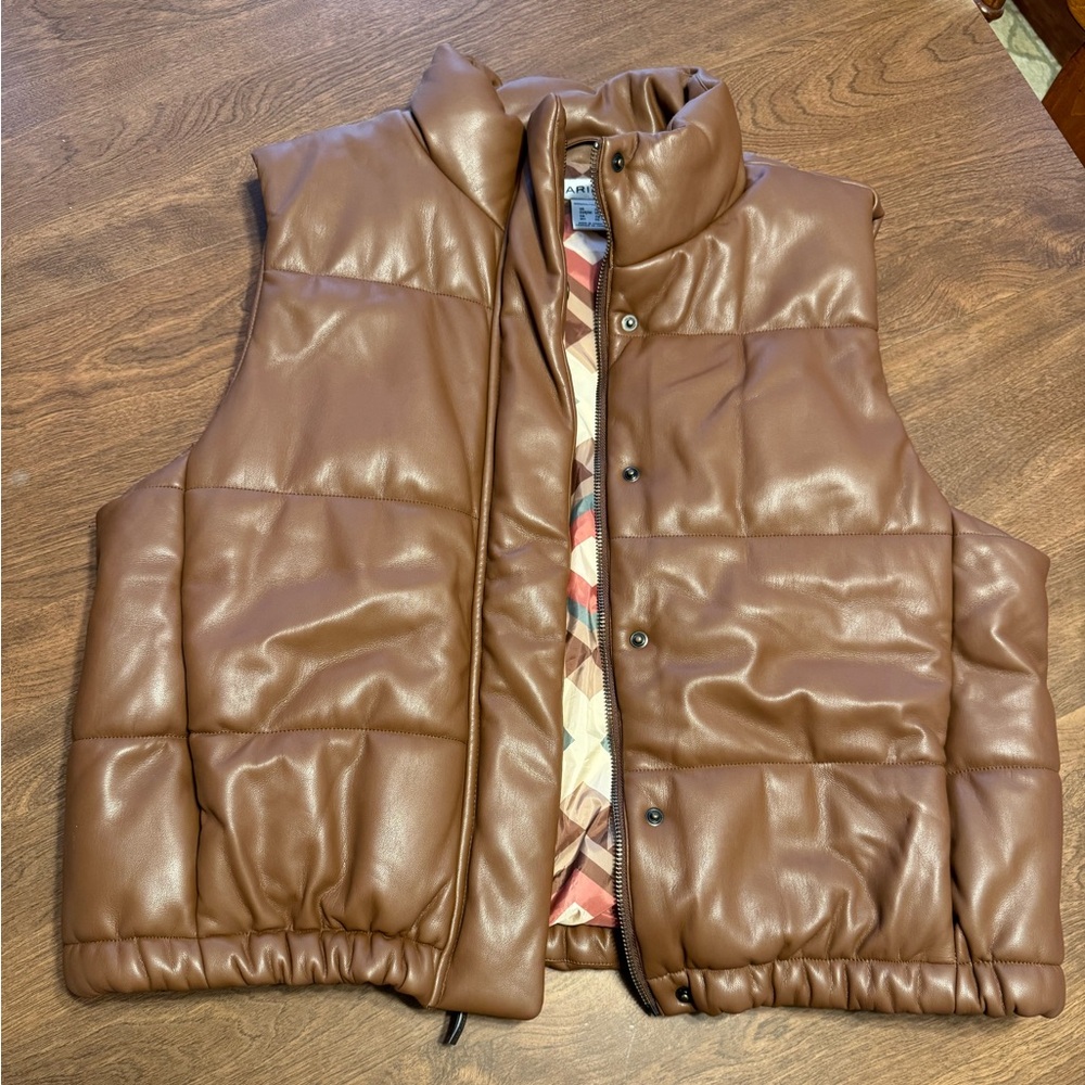 NWOT Ariat Women’s Faux Leather Vest